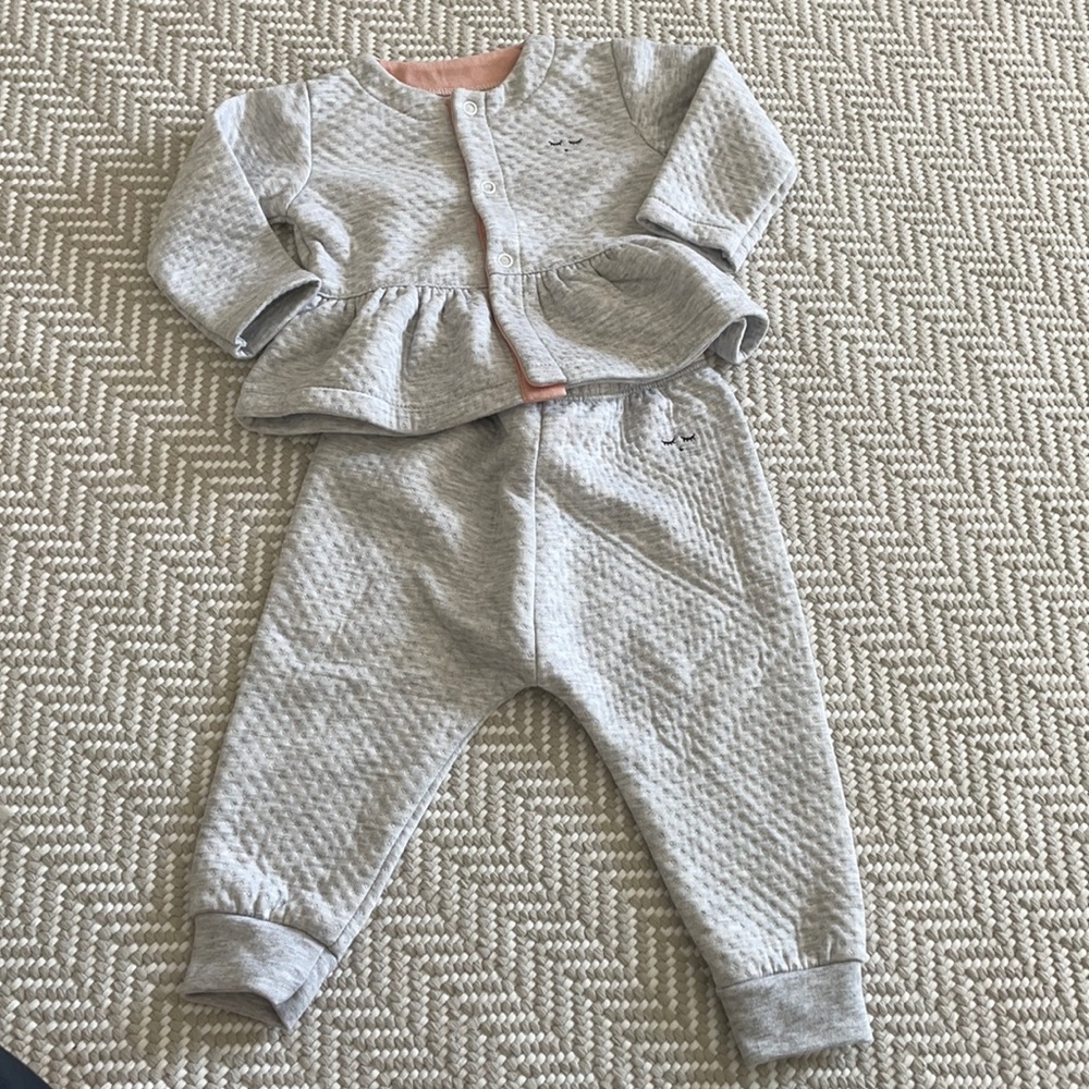 Livly lounge outfit. 3-6m. Current collection NWT